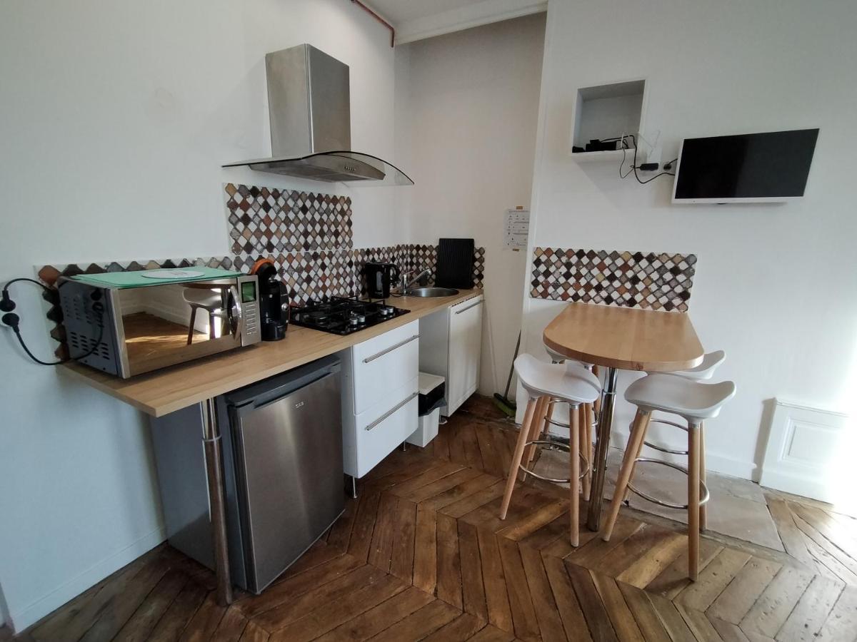 Appartement Cosy Parvis Gare Clermont-Ferrand Exterior photo